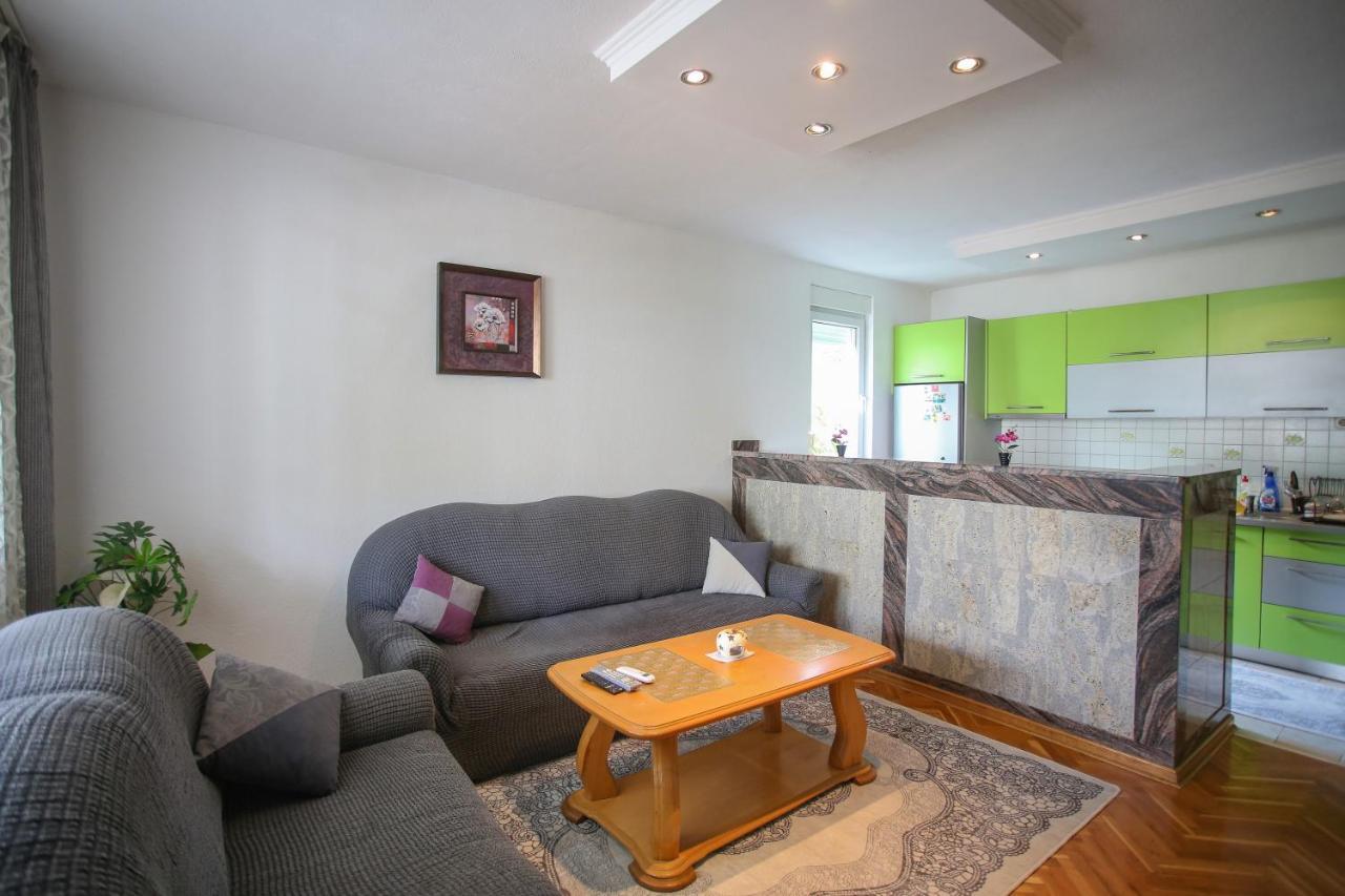 Apartment Hercegovina Mostar Bagian luar foto